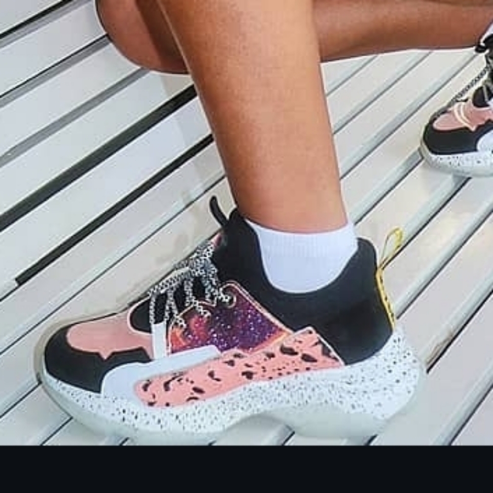 Trendy Women's Pink and Black Sneakers